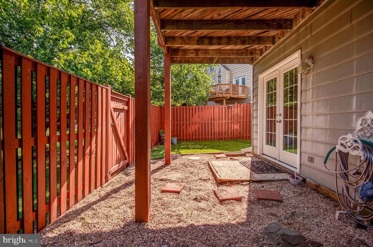 8632 BEECH HOLLOW LN, SPRINGFIELD, Virginia 22153, 4 Bedrooms Bedrooms, ,3 BathroomsBathrooms,Residential,For sale,8632 BEECH HOLLOW LN,VAFX2255224 MLS # VAFX2255224