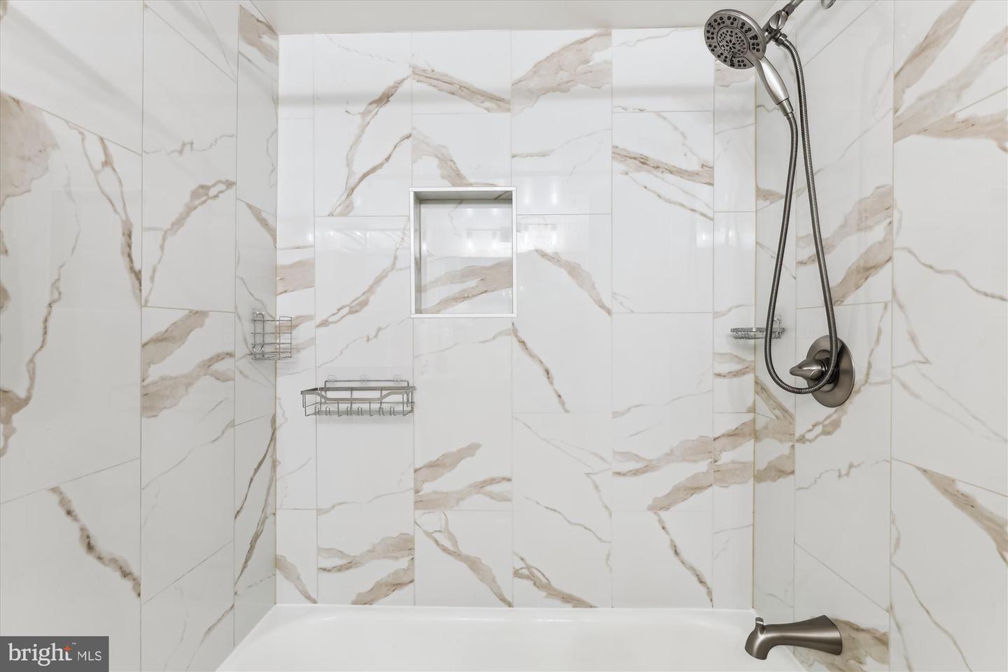 2032 ROYAL FERN CT #11A, RESTON, Virginia 20191, 1 Bedroom Bedrooms, ,1 BathroomBathrooms,Residential,For sale,2032 ROYAL FERN CT #11A,VAFX2255232 MLS # VAFX2255232