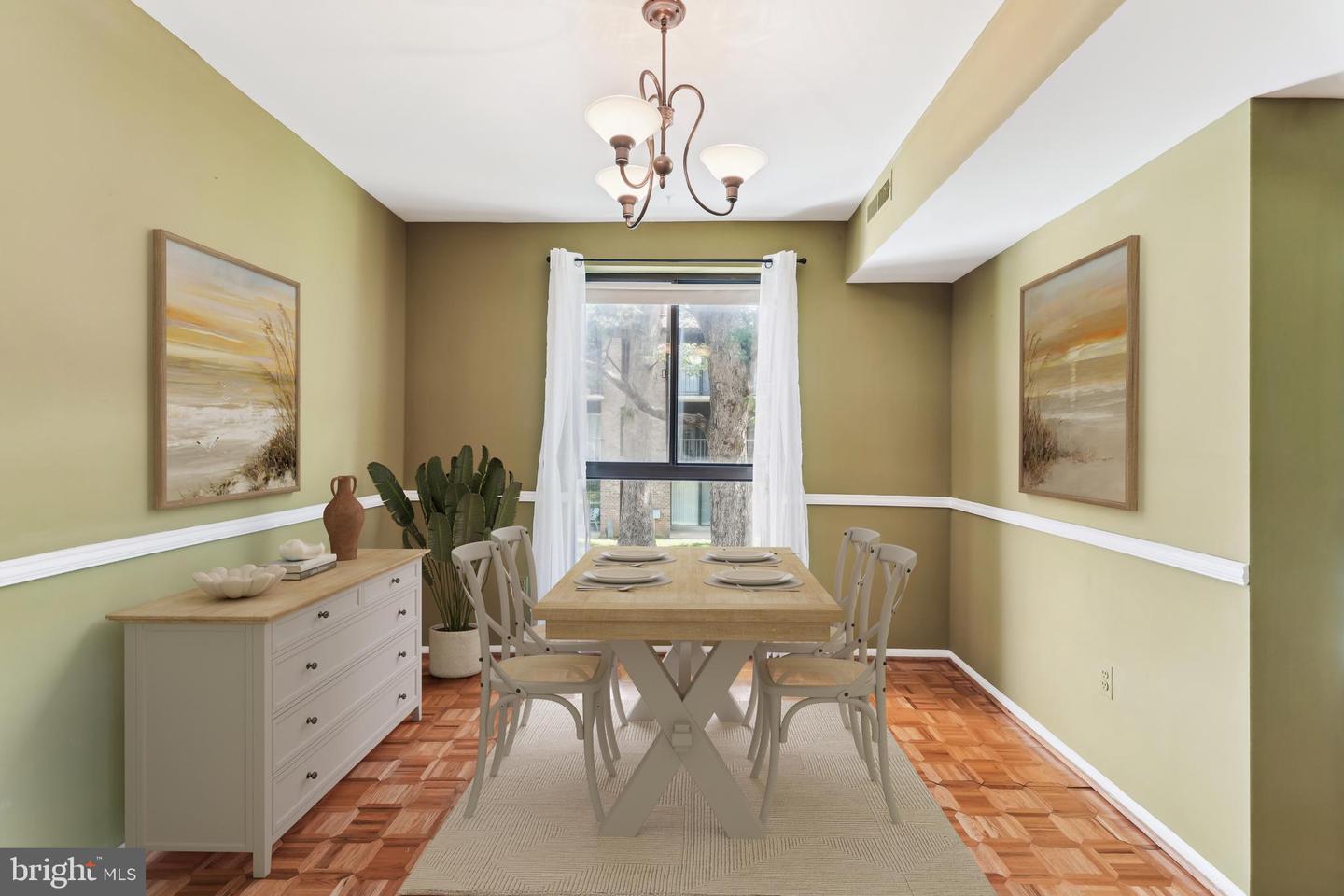 2032 ROYAL FERN CT #11A, RESTON, Virginia 20191, 1 Bedroom Bedrooms, ,1 BathroomBathrooms,Residential,For sale,2032 ROYAL FERN CT #11A,VAFX2255232 MLS # VAFX2255232