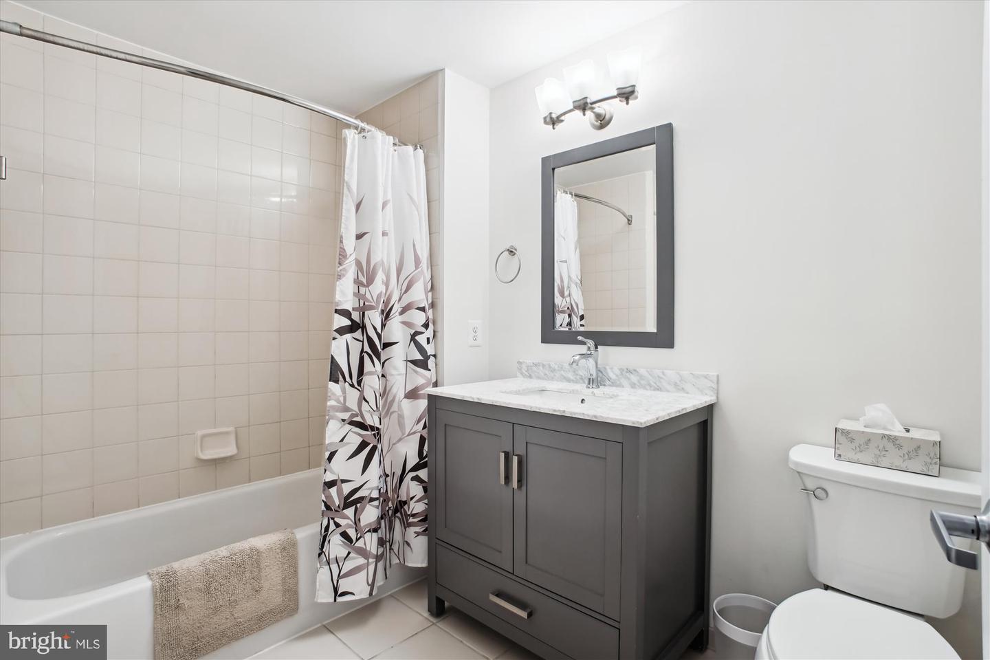 2001 15TH ST N #608, ARLINGTON, Virginia 22201, 2 Bedrooms Bedrooms, ,2 BathroomsBathrooms,Residential,For sale,2001 15TH ST N #608,VAAR2060658 MLS # VAAR2060658