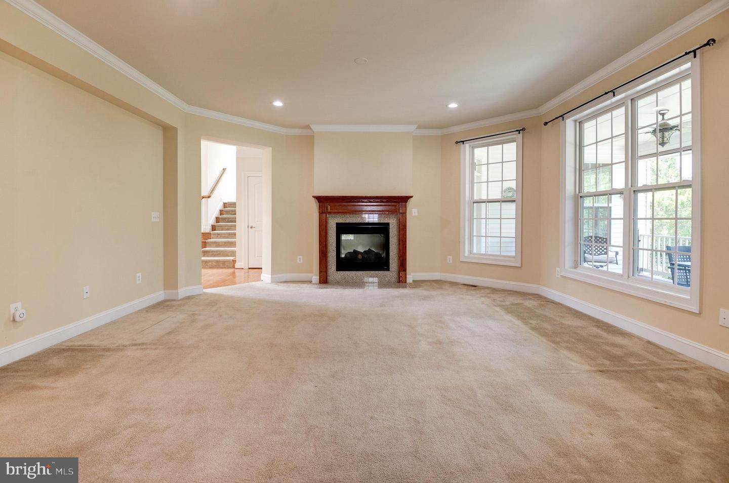 6626 OAKTON AVE, HAYMARKET, Virginia 20169, 4 Bedrooms Bedrooms, ,3 BathroomsBathrooms,Residential,For sale,6626 OAKTON AVE,VAPW2099138 MLS # VAPW2099138