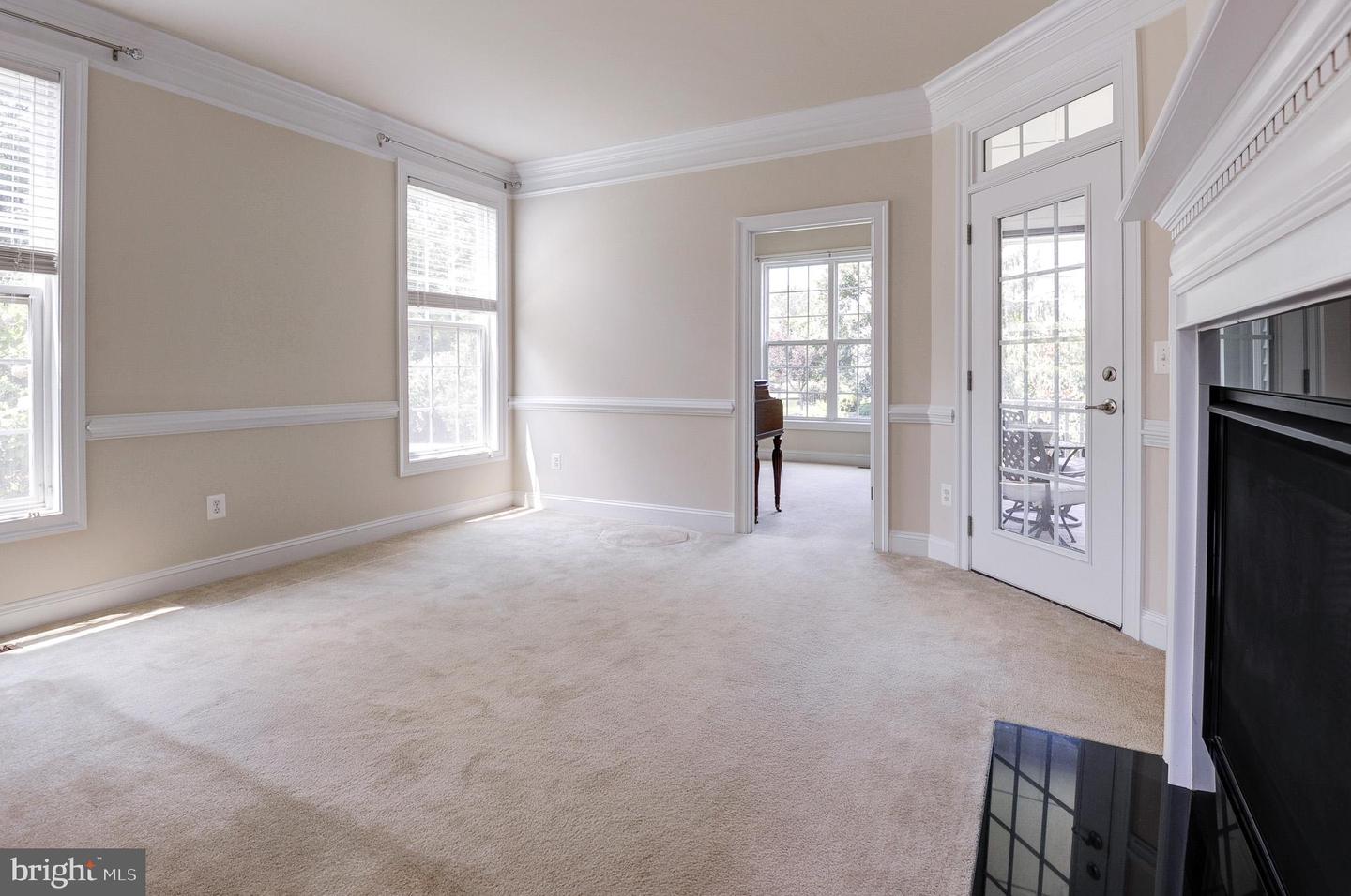 6626 OAKTON AVE, HAYMARKET, Virginia 20169, 4 Bedrooms Bedrooms, ,3 BathroomsBathrooms,Residential,For sale,6626 OAKTON AVE,VAPW2099138 MLS # VAPW2099138