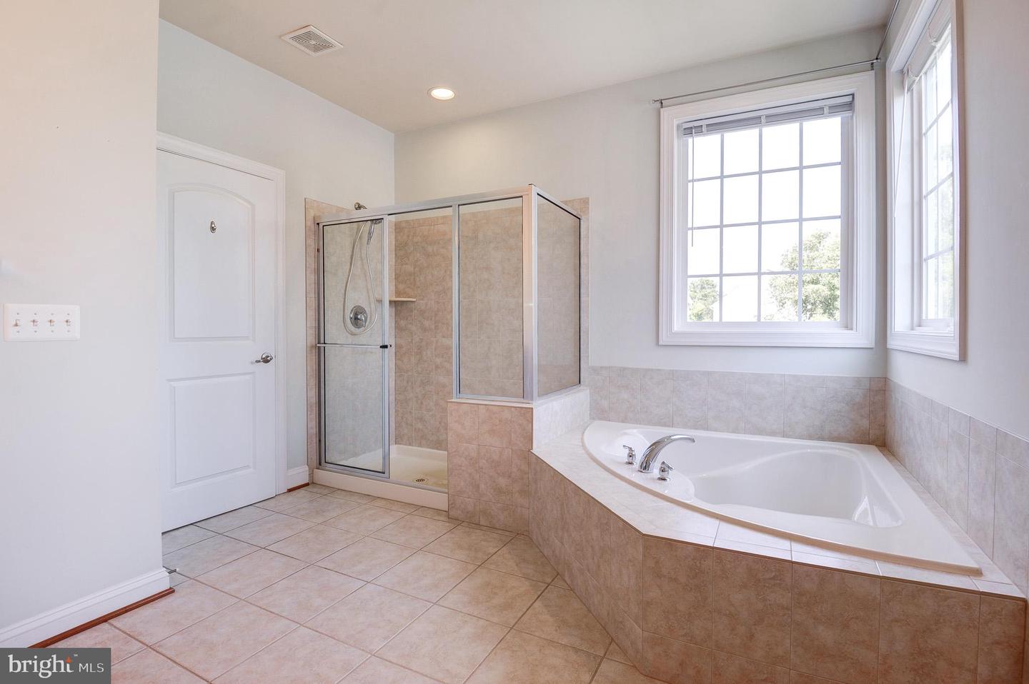 6626 OAKTON AVE, HAYMARKET, Virginia 20169, 4 Bedrooms Bedrooms, ,3 BathroomsBathrooms,Residential,For sale,6626 OAKTON AVE,VAPW2099138 MLS # VAPW2099138
