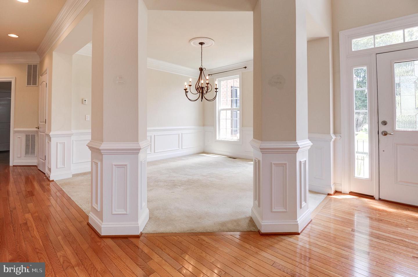 6626 OAKTON AVE, HAYMARKET, Virginia 20169, 4 Bedrooms Bedrooms, ,3 BathroomsBathrooms,Residential,For sale,6626 OAKTON AVE,VAPW2099138 MLS # VAPW2099138