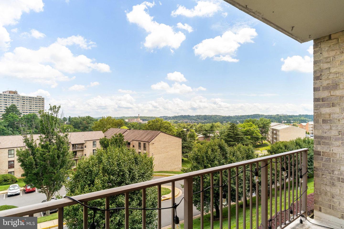 6143 EDSALL RD #J, ALEXANDRIA, Virginia 22304, 2 Bedrooms Bedrooms, ,1 BathroomBathrooms,Residential,For sale,6143 EDSALL RD #J,VAAX2047440 MLS # VAAX2047440
