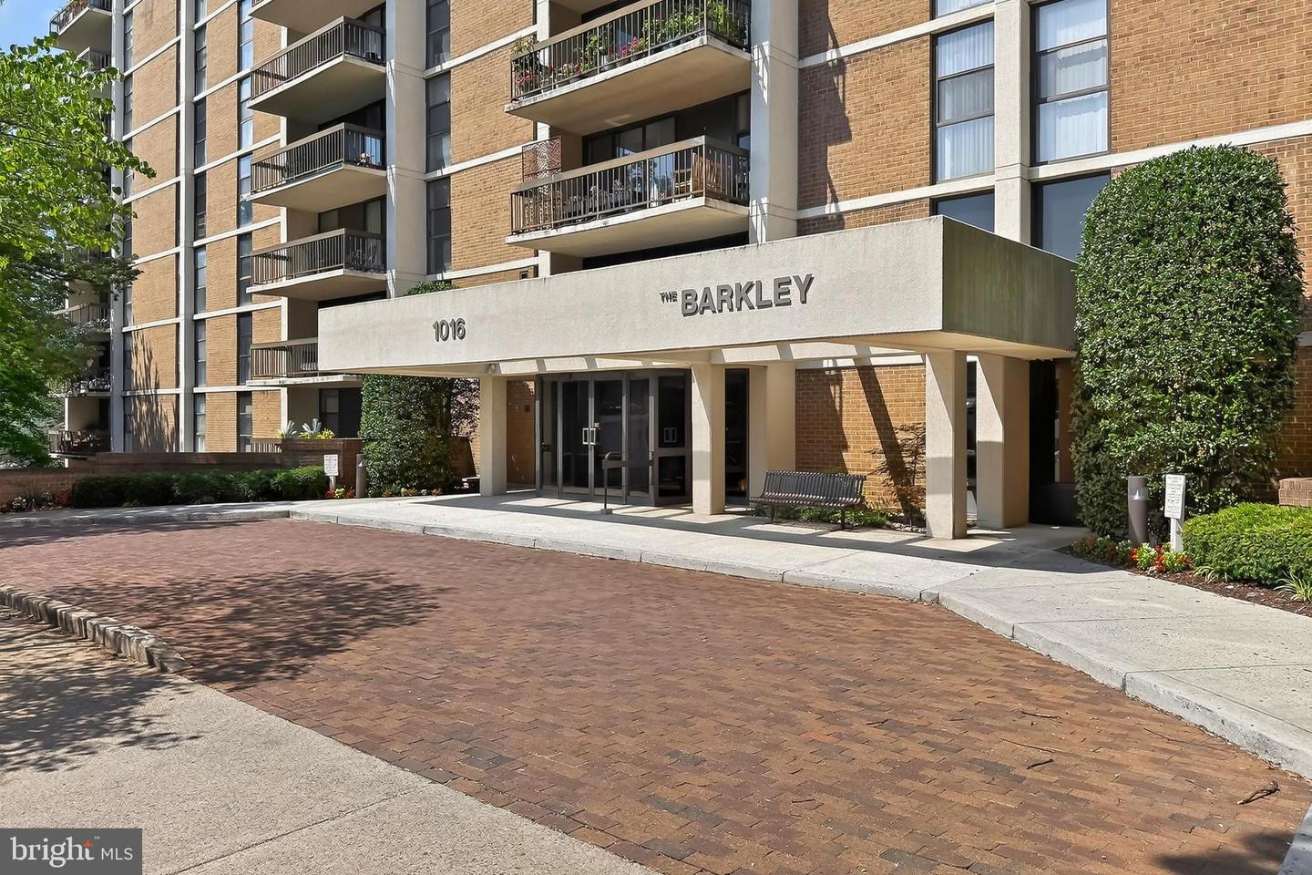 1016 S WAYNE ST #101, ARLINGTON, Virginia 22204, 1 Bedroom Bedrooms, ,1 BathroomBathrooms,Residential,For sale,1016 S WAYNE ST #101,VAAR2060668 MLS # VAAR2060668