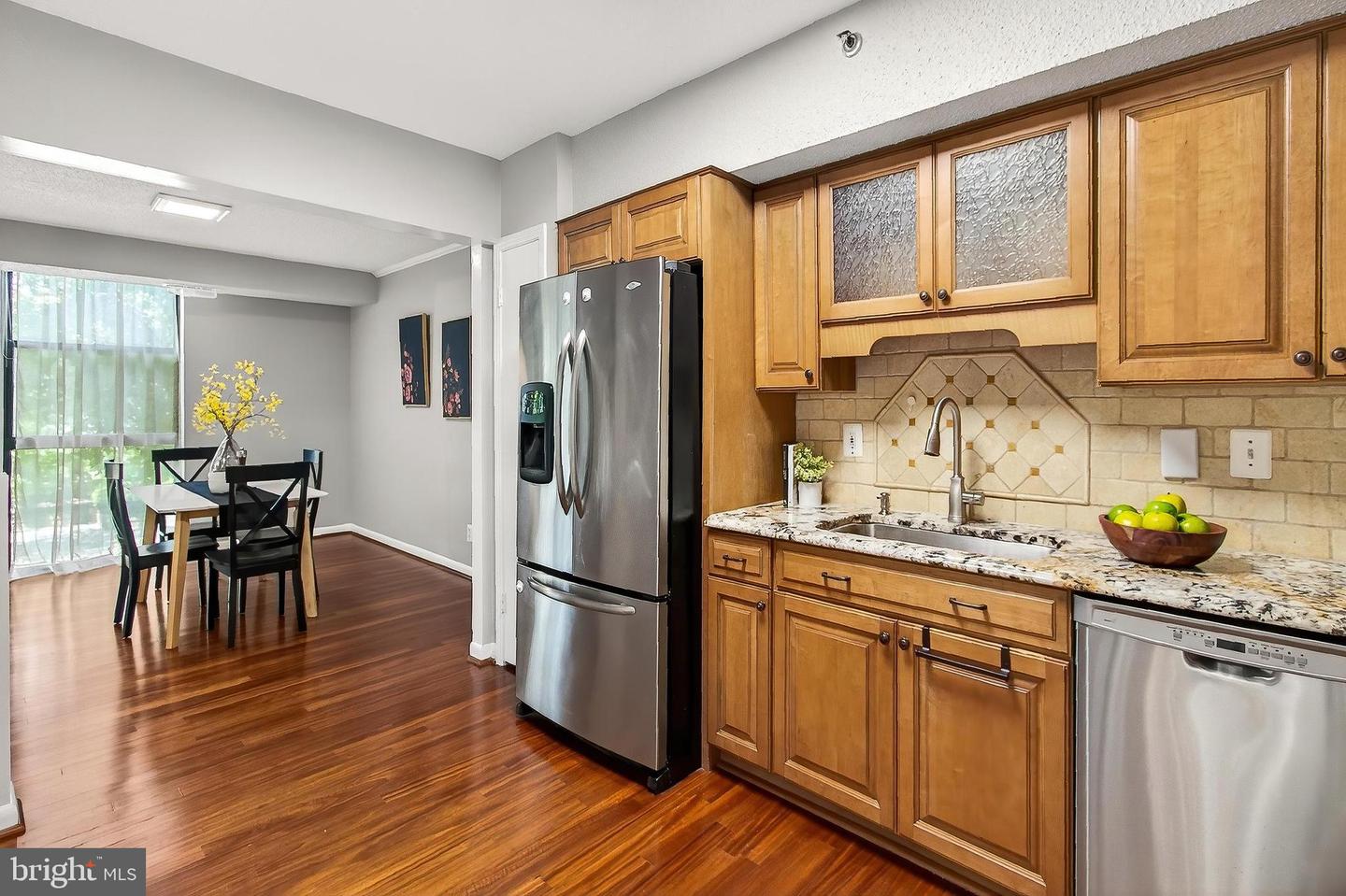 1016 S WAYNE ST #101, ARLINGTON, Virginia 22204, 1 Bedroom Bedrooms, ,1 BathroomBathrooms,Residential,For sale,1016 S WAYNE ST #101,VAAR2060668 MLS # VAAR2060668
