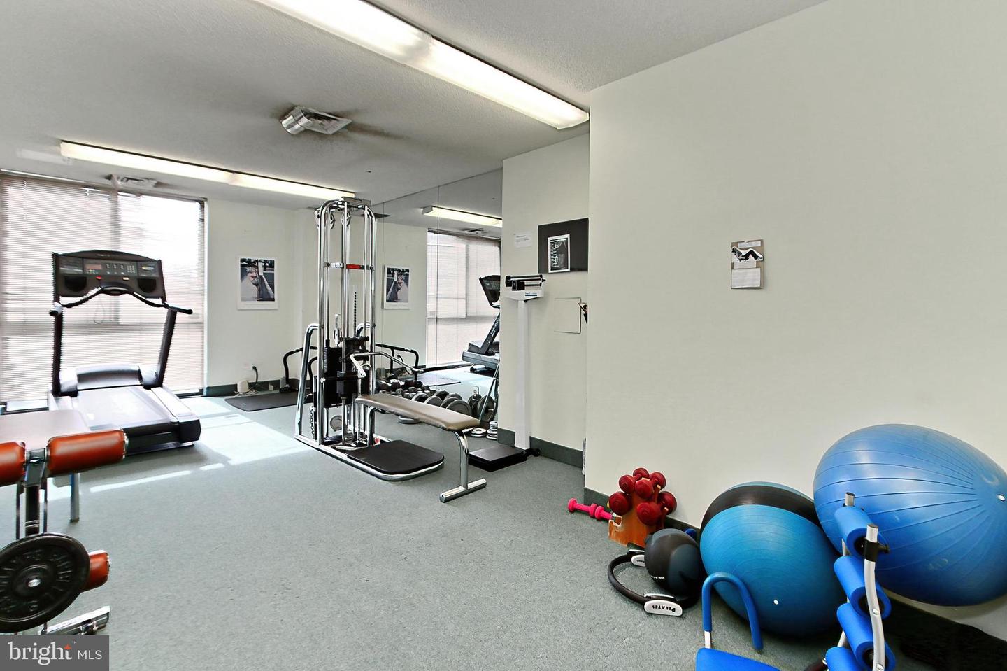 1016 S WAYNE ST #101, ARLINGTON, Virginia 22204, 1 Bedroom Bedrooms, ,1 BathroomBathrooms,Residential,For sale,1016 S WAYNE ST #101,VAAR2060668 MLS # VAAR2060668