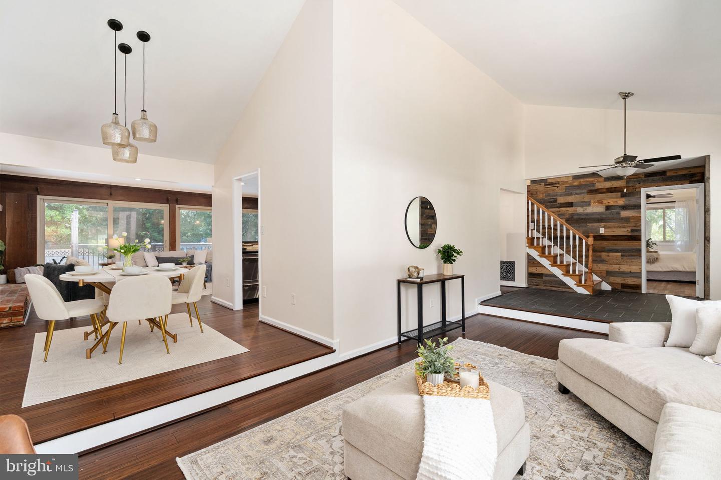 2401 WITTINGTON BLVD, ALEXANDRIA, Virginia 22308, 4 Bedrooms Bedrooms, ,3 BathroomsBathrooms,Residential,For sale,2401 WITTINGTON BLVD,VAFX2255260 MLS # VAFX2255260
