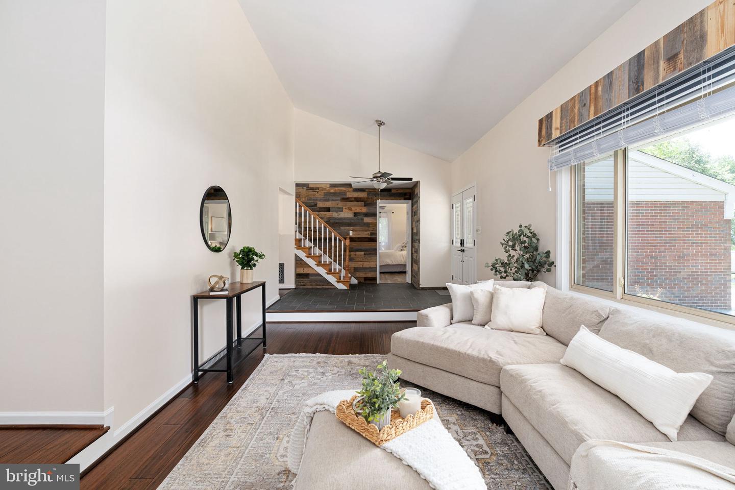 2401 WITTINGTON BLVD, ALEXANDRIA, Virginia 22308, 4 Bedrooms Bedrooms, ,3 BathroomsBathrooms,Residential,For sale,2401 WITTINGTON BLVD,VAFX2255260 MLS # VAFX2255260