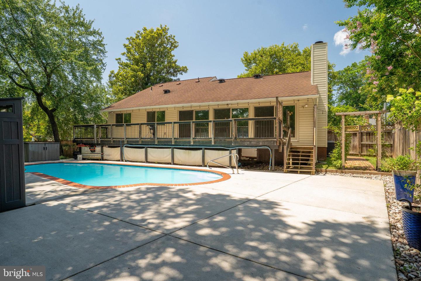 2401 WITTINGTON BLVD, ALEXANDRIA, Virginia 22308, 4 Bedrooms Bedrooms, ,3 BathroomsBathrooms,Residential,For sale,2401 WITTINGTON BLVD,VAFX2255260 MLS # VAFX2255260