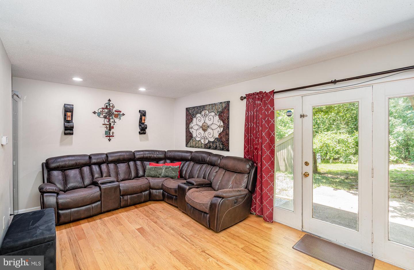 1754 POWDER HORN TER, WOODBRIDGE, Virginia 22191, 4 Bedrooms Bedrooms, ,2 BathroomsBathrooms,Residential,For sale,1754 POWDER HORN TER,VAPW2099150 MLS # VAPW2099150