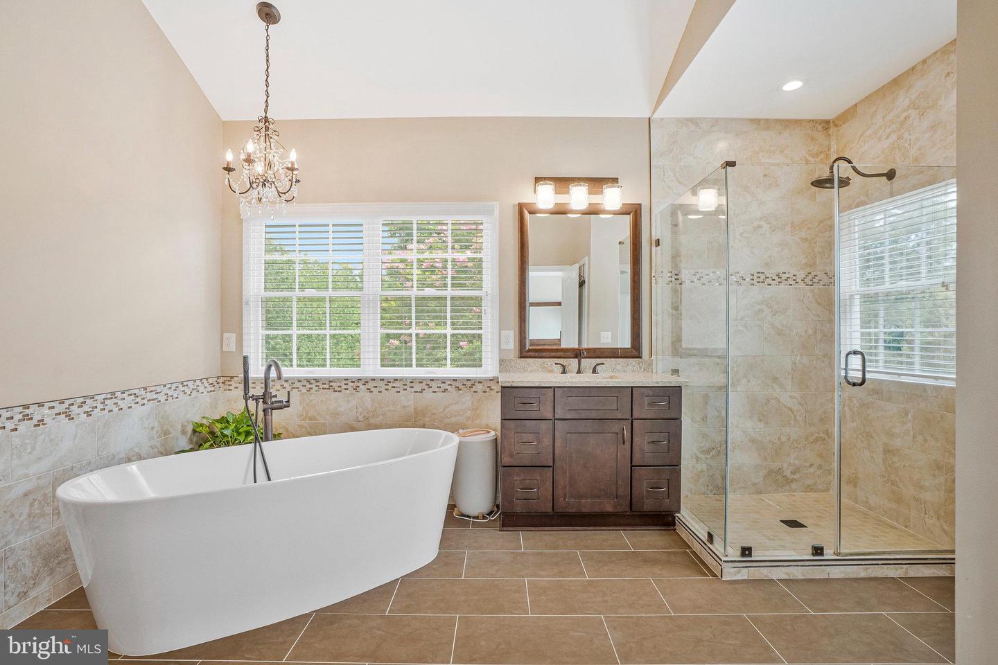 19917 INTERLACHEN CIRCLE, ASHBURN, Virginia 20147, 5 Bedrooms Bedrooms, ,4 BathroomsBathrooms,Residential,For sale,19917 INTERLACHEN CIRCLE,VALO2102116 MLS # VALO2102116