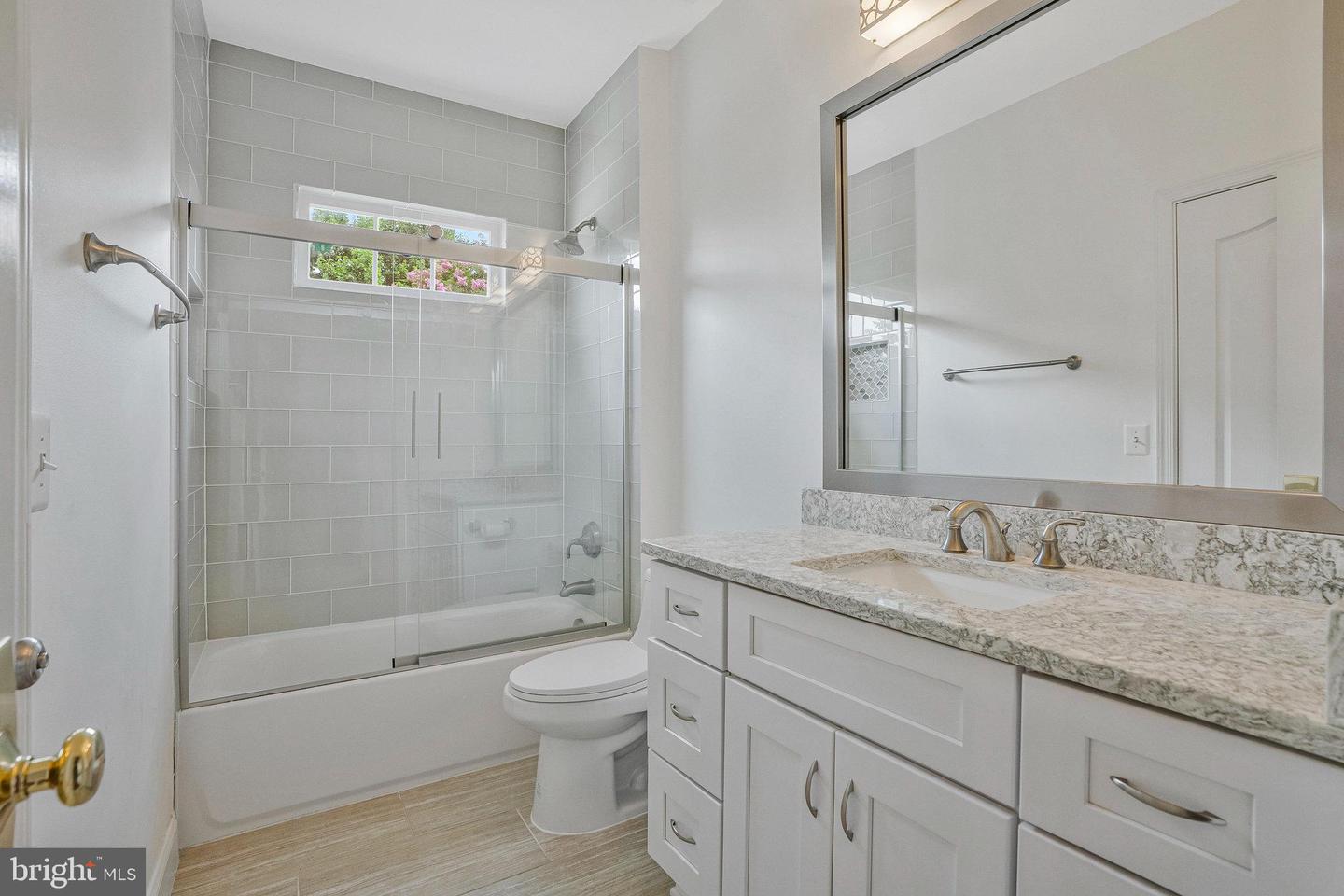 19917 INTERLACHEN CIRCLE, ASHBURN, Virginia 20147, 5 Bedrooms Bedrooms, ,4 BathroomsBathrooms,Residential,For sale,19917 INTERLACHEN CIRCLE,VALO2102116 MLS # VALO2102116