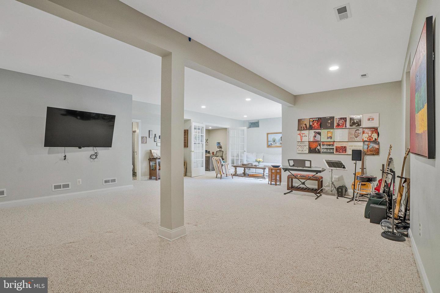 19917 INTERLACHEN CIRCLE, ASHBURN, Virginia 20147, 5 Bedrooms Bedrooms, ,4 BathroomsBathrooms,Residential,For sale,19917 INTERLACHEN CIRCLE,VALO2102116 MLS # VALO2102116