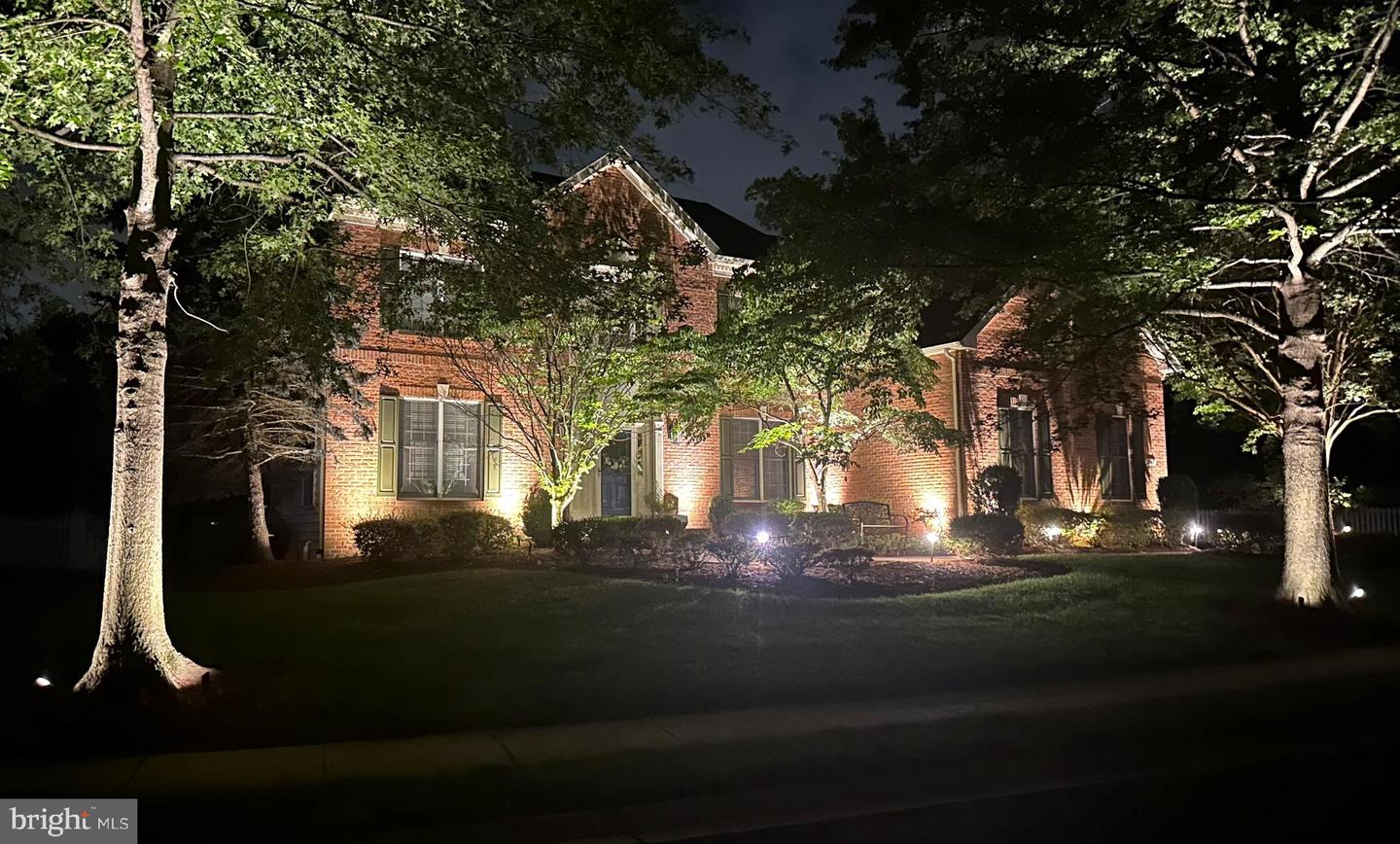 19917 INTERLACHEN CIRCLE, ASHBURN, Virginia 20147, 5 Bedrooms Bedrooms, ,4 BathroomsBathrooms,Residential,For sale,19917 INTERLACHEN CIRCLE,VALO2102116 MLS # VALO2102116