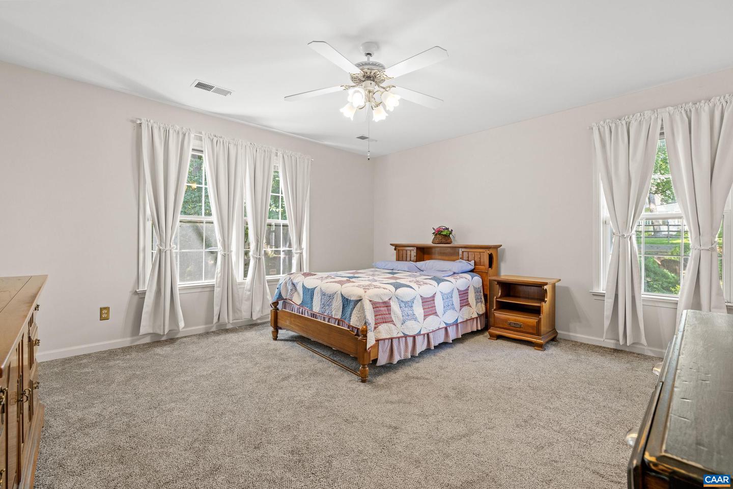 2040 WHISPERING WOODS DR, CHARLOTTESVILLE, Virginia 22911, 4 Bedrooms Bedrooms, ,2 BathroomsBathrooms,Residential,For sale,2040 WHISPERING WOODS DR,666671 MLS # 666671