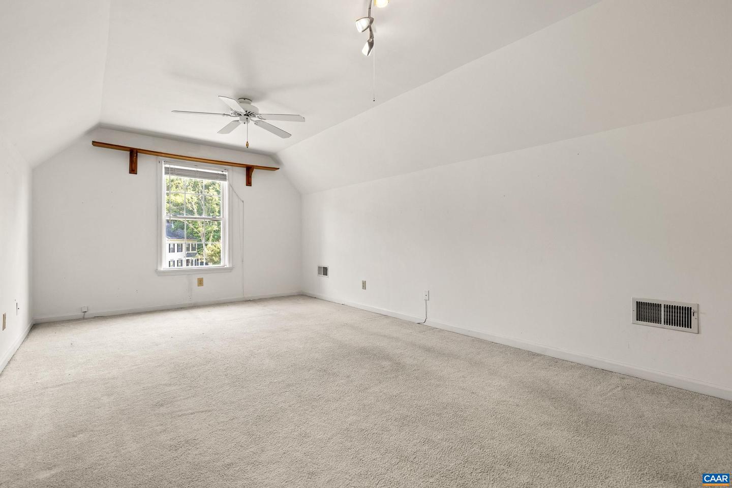 2040 WHISPERING WOODS DR, CHARLOTTESVILLE, Virginia 22911, 4 Bedrooms Bedrooms, ,2 BathroomsBathrooms,Residential,For sale,2040 WHISPERING WOODS DR,666671 MLS # 666671
