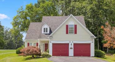 2040 WHISPERING WOODS DR, CHARLOTTESVILLE, Virginia 22911, 4 Bedrooms Bedrooms, ,2 BathroomsBathrooms,Residential,For sale,2040 WHISPERING WOODS DR,666671 MLS # 666671