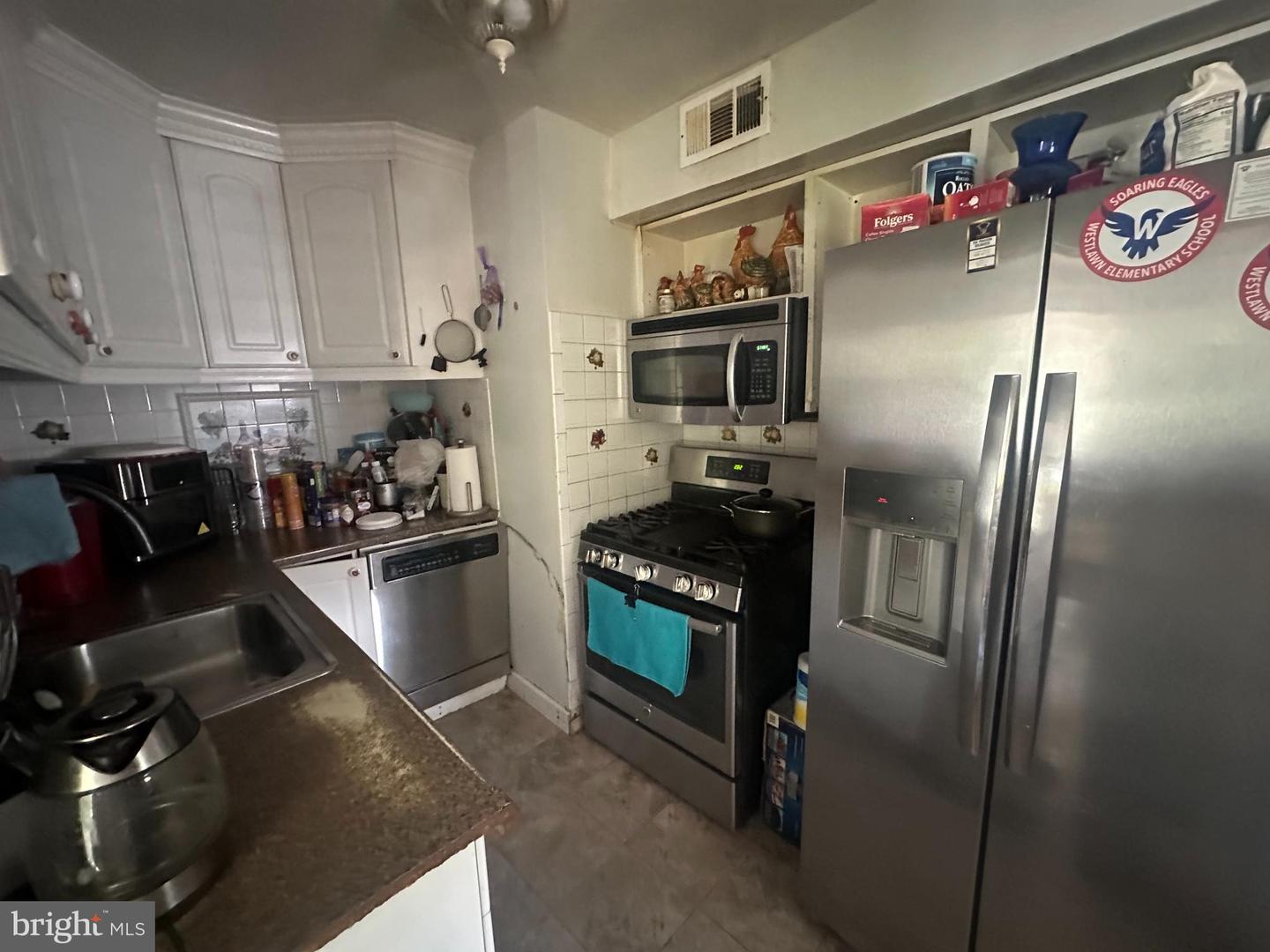 6909 KENFIG DR, FALLS CHURCH, Virginia 22042, 4 Bedrooms Bedrooms, ,2 BathroomsBathrooms,Residential,For sale,6909 KENFIG DR,VAFX2255474 MLS # VAFX2255474