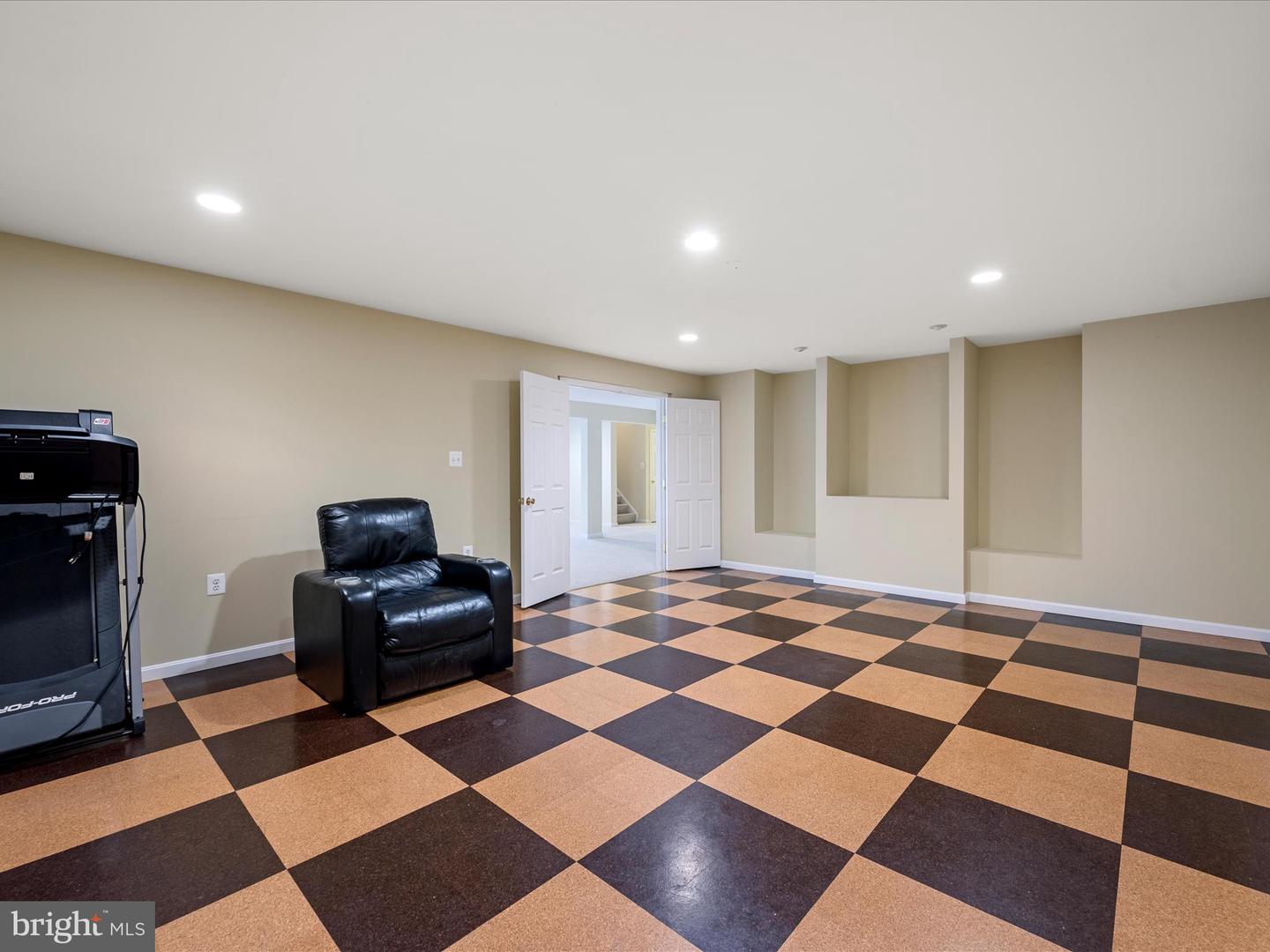 1509 STONE HOUSE CT, WINCHESTER, Virginia 22601, 4 Bedrooms Bedrooms, ,4 BathroomsBathrooms,Residential,For sale,1509 STONE HOUSE CT,VAWI2008692 MLS # VAWI2008692