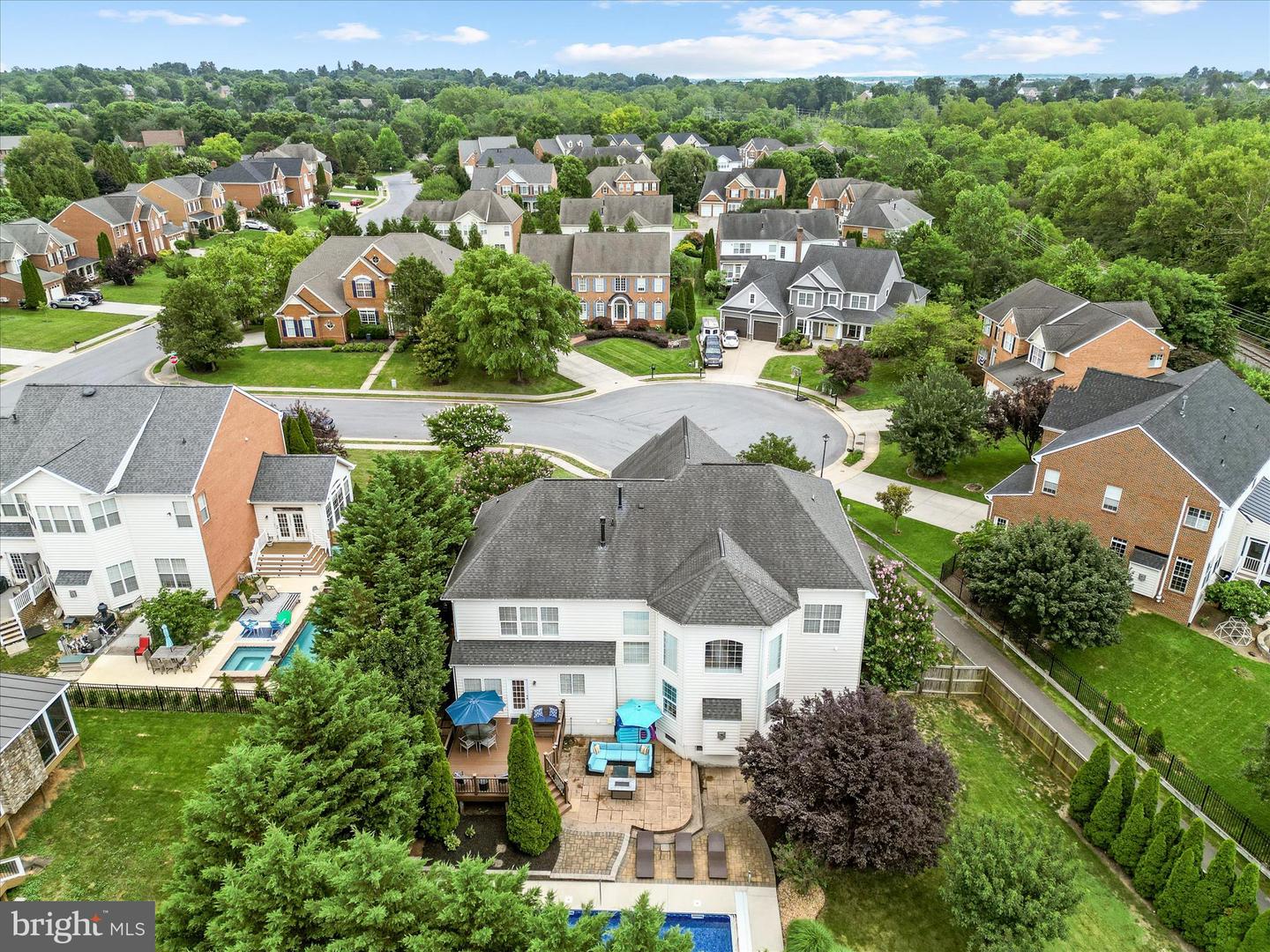 1509 STONE HOUSE CT, WINCHESTER, Virginia 22601, 4 Bedrooms Bedrooms, ,4 BathroomsBathrooms,Residential,For sale,1509 STONE HOUSE CT,VAWI2008692 MLS # VAWI2008692