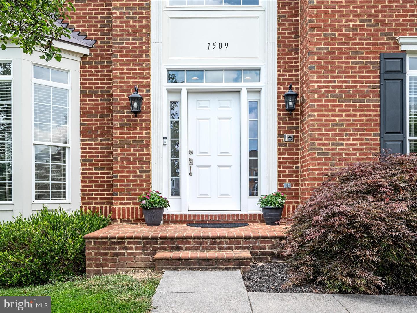 1509 STONE HOUSE CT, WINCHESTER, Virginia 22601, 4 Bedrooms Bedrooms, ,4 BathroomsBathrooms,Residential,For sale,1509 STONE HOUSE CT,VAWI2008692 MLS # VAWI2008692