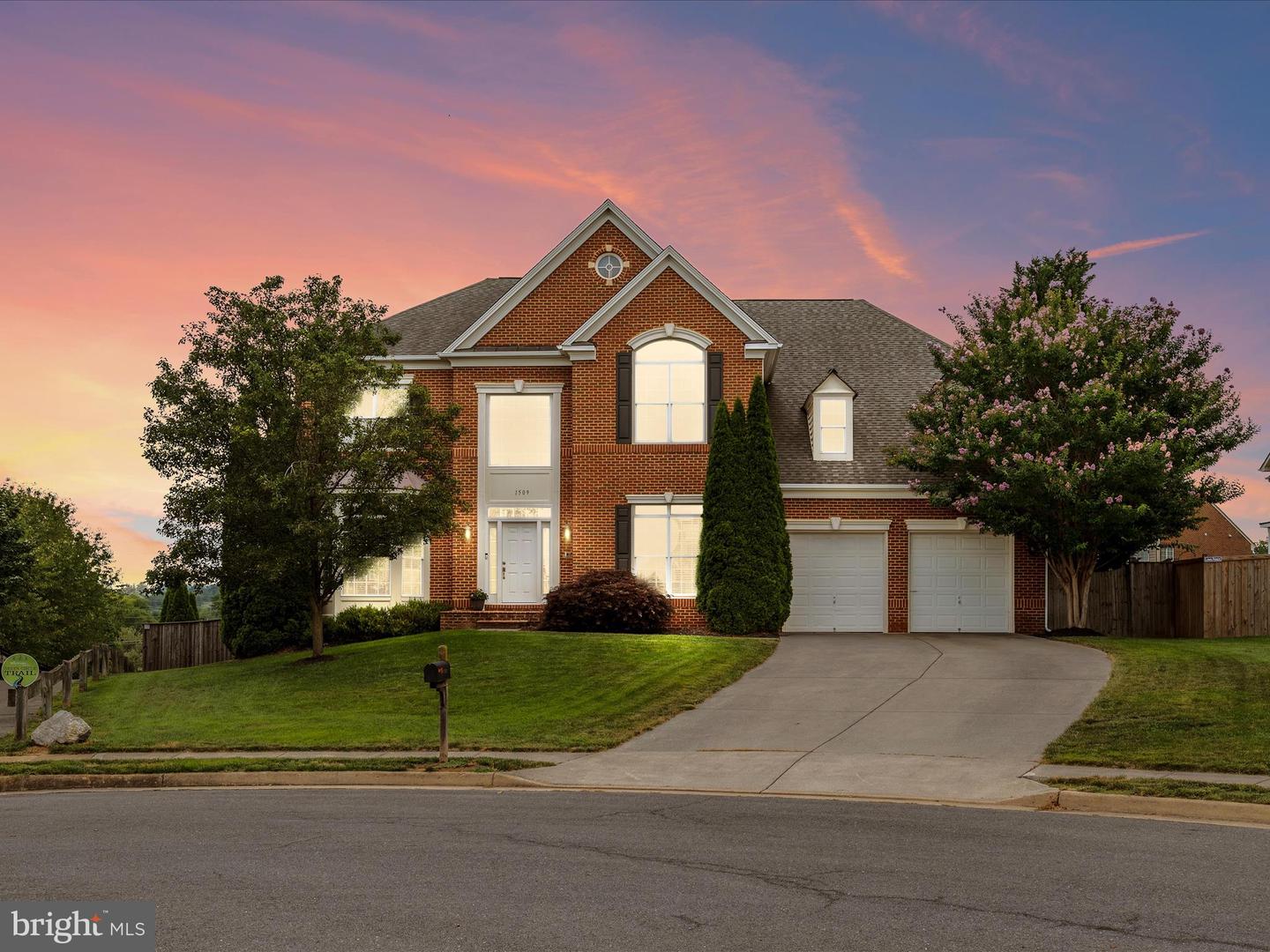 1509 STONE HOUSE CT, WINCHESTER, Virginia 22601, 4 Bedrooms Bedrooms, ,4 BathroomsBathrooms,Residential,For sale,1509 STONE HOUSE CT,VAWI2008692 MLS # VAWI2008692