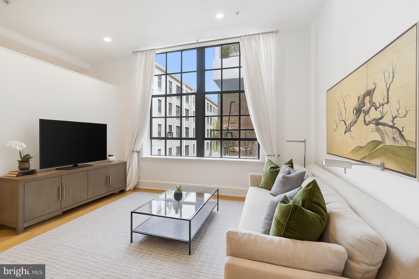 2516 Q ST NW #Q206, WASHINGTON, District Of Columbia 20007, 1 Bedroom Bedrooms, ,1 BathroomBathrooms,Residential,For sale,2516 Q ST NW #Q206,DCDC2210388 MLS # DCDC2210388