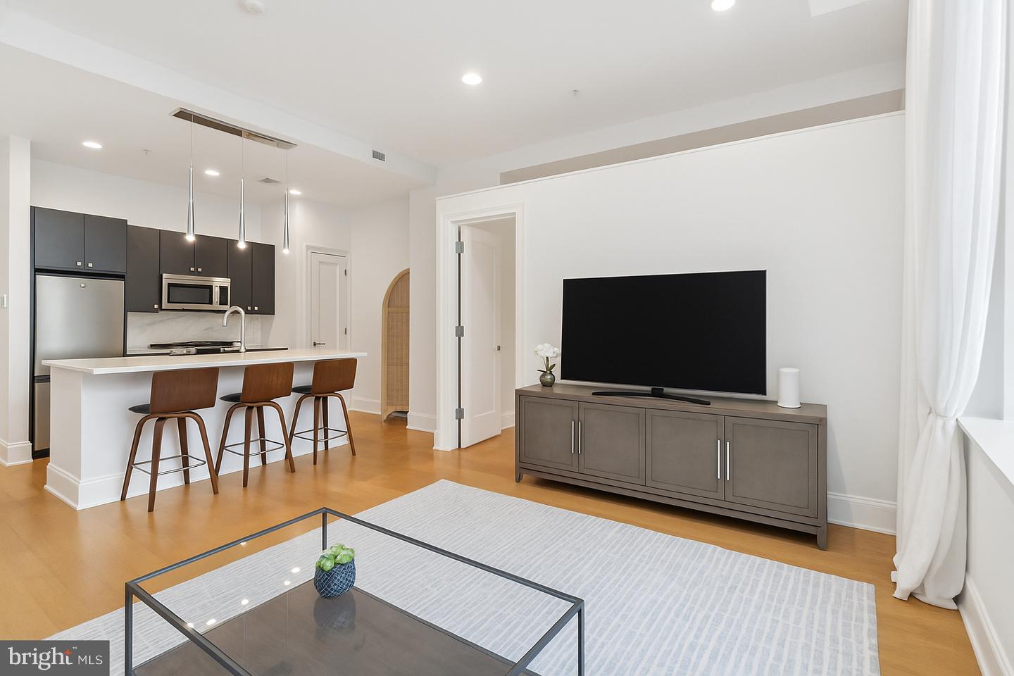 2516 Q ST NW #Q206, WASHINGTON, District Of Columbia 20007, 1 Bedroom Bedrooms, ,1 BathroomBathrooms,Residential,For sale,2516 Q ST NW #Q206,DCDC2210388 MLS # DCDC2210388