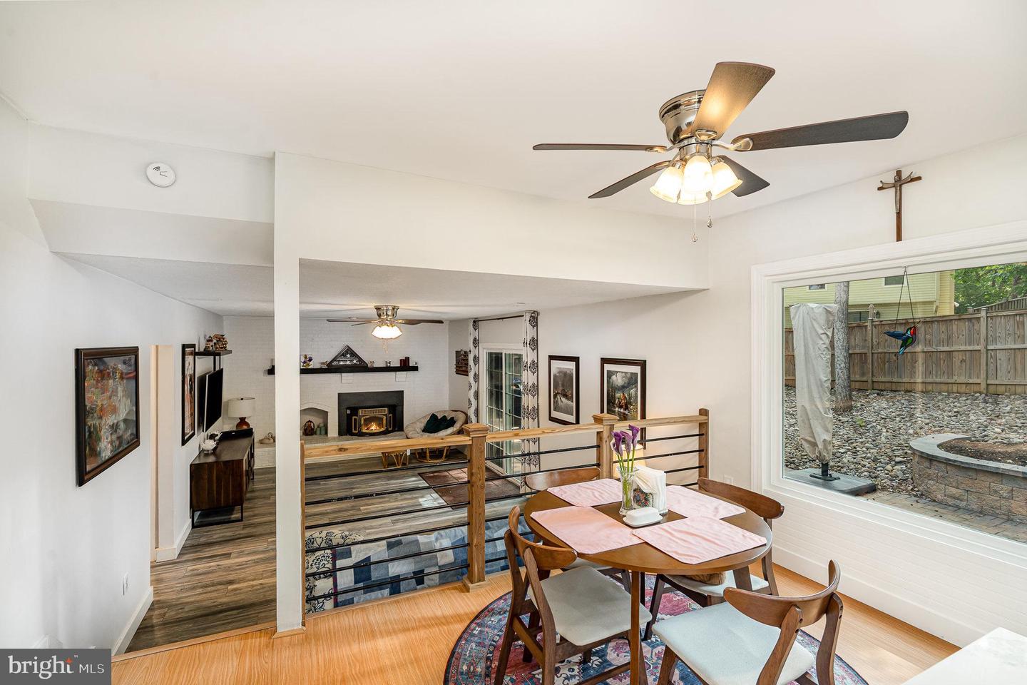 15425 BEACHVIEW DR, DUMFRIES, Virginia 22025, 4 Bedrooms Bedrooms, ,2 BathroomsBathrooms,Residential,For sale,15425 BEACHVIEW DR,VAPW2099252 MLS # VAPW2099252
