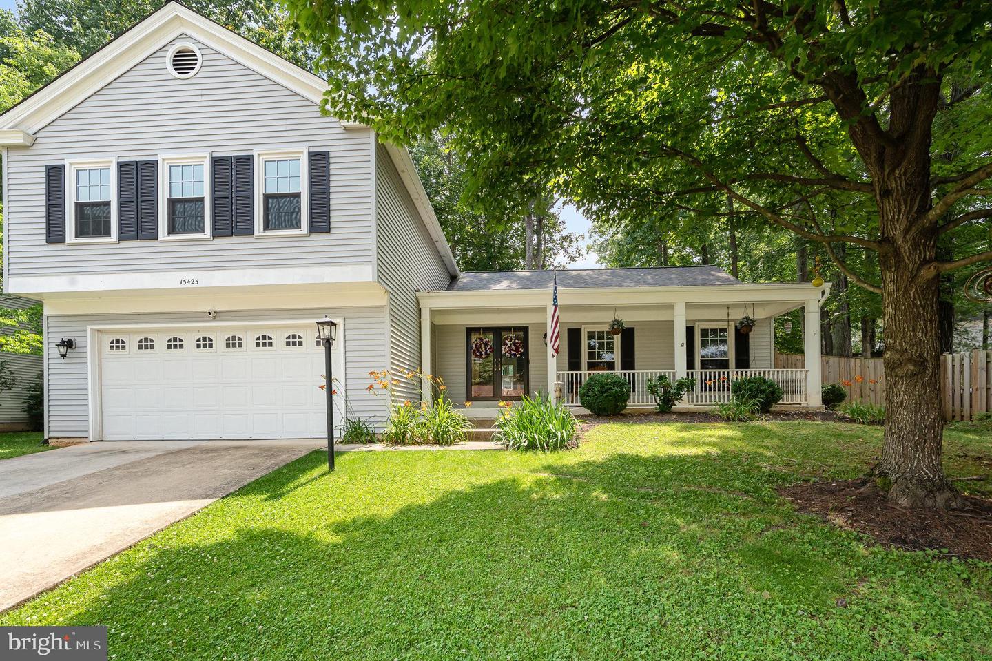 15425 BEACHVIEW DR, DUMFRIES, Virginia 22025, 4 Bedrooms Bedrooms, ,2 BathroomsBathrooms,Residential,For sale,15425 BEACHVIEW DR,VAPW2099252 MLS # VAPW2099252