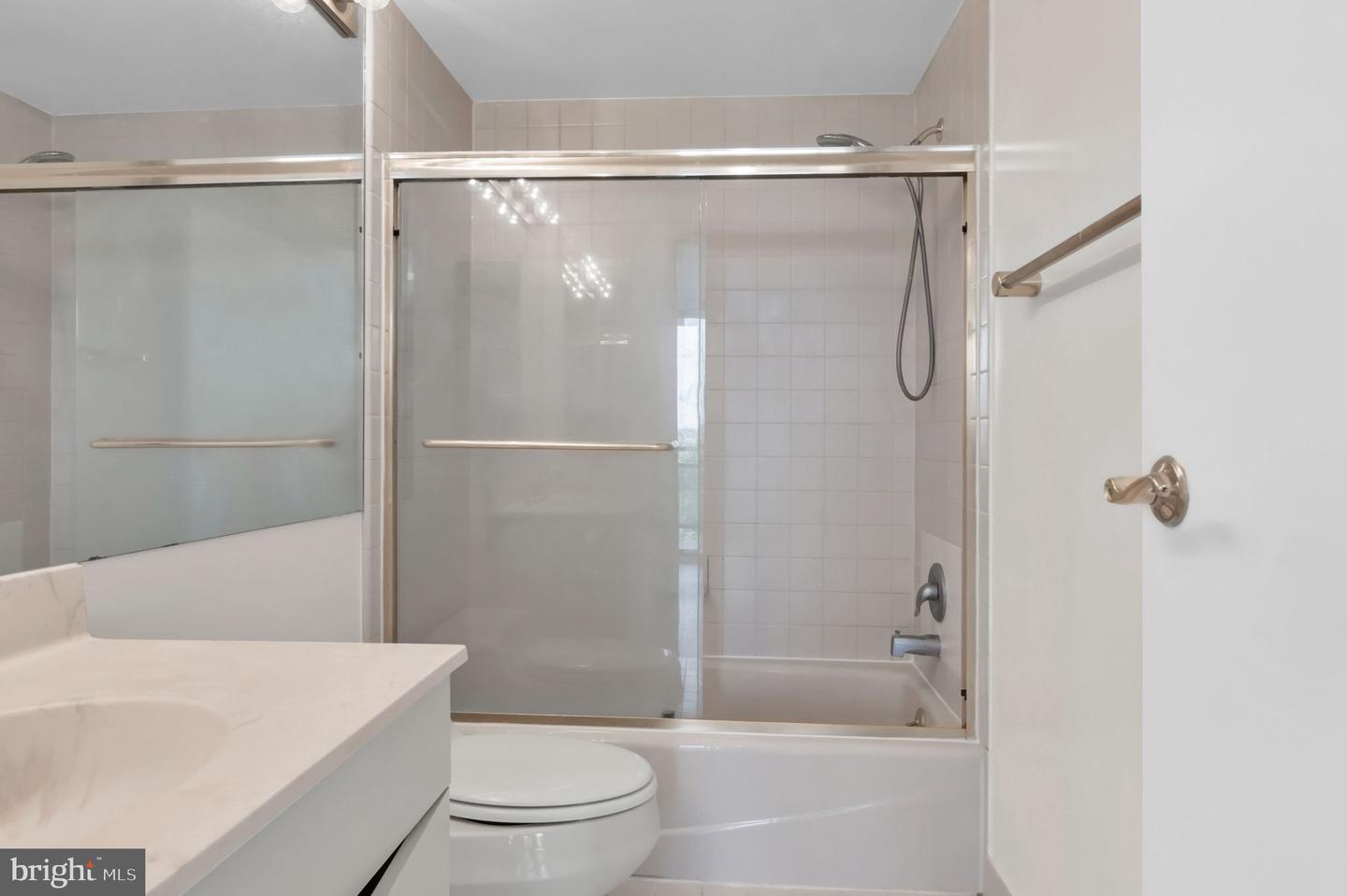 1530 KEY BLVD #715, ARLINGTON, Virginia 22209, 2 Bedrooms Bedrooms, ,2 BathroomsBathrooms,Residential,For sale,1530 KEY BLVD #715,VAAR2060800 MLS # VAAR2060800