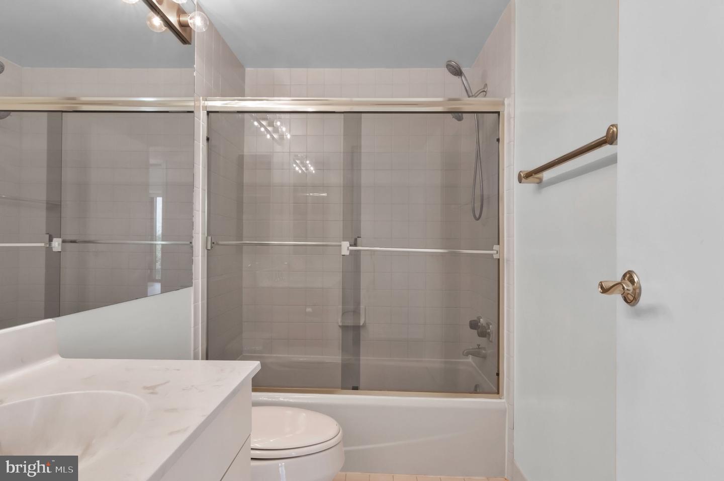 1530 KEY BLVD #715, ARLINGTON, Virginia 22209, 2 Bedrooms Bedrooms, ,2 BathroomsBathrooms,Residential,For sale,1530 KEY BLVD #715,VAAR2060800 MLS # VAAR2060800