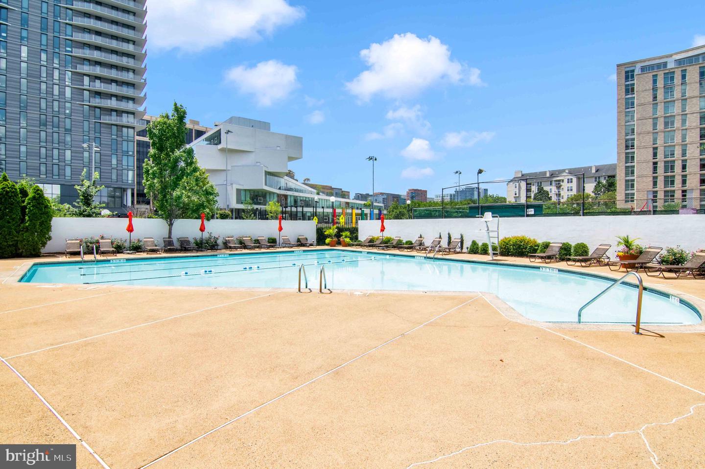 1530 KEY BLVD #715, ARLINGTON, Virginia 22209, 2 Bedrooms Bedrooms, ,2 BathroomsBathrooms,Residential,For sale,1530 KEY BLVD #715,VAAR2060800 MLS # VAAR2060800