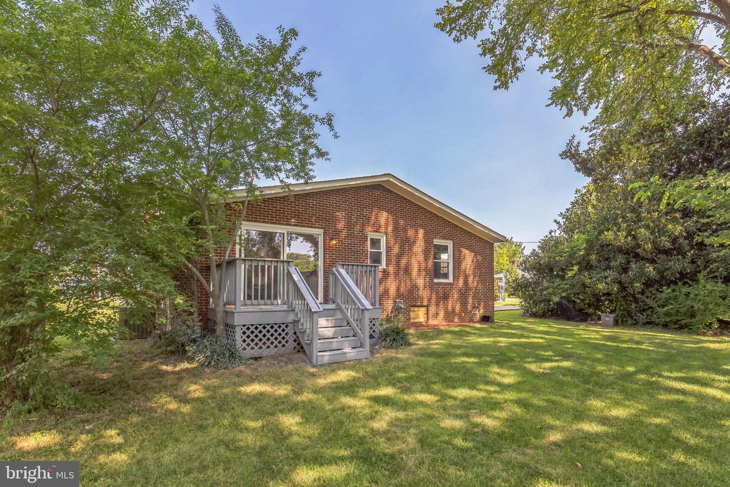 2403 LAFAYETTE BLVD, FREDERICKSBURG, Virginia 22401, 3 Bedrooms Bedrooms, ,2 BathroomsBathrooms,Residential,For sale,2403 LAFAYETTE BLVD,VAFB2008584 MLS # VAFB2008584