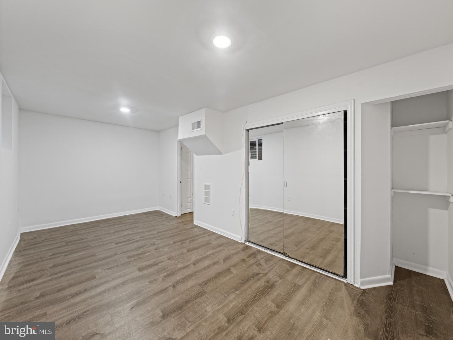 2321 EMERALD HEIGHTS CT, RESTON, Virginia 20191, 2 Bedrooms Bedrooms, ,2 BathroomsBathrooms,Residential,For sale,2321 EMERALD HEIGHTS CT,VAFX2255444 MLS # VAFX2255444