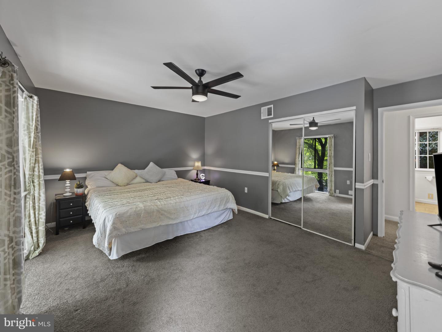 2321 EMERALD HEIGHTS CT, RESTON, Virginia 20191, 2 Bedrooms Bedrooms, ,2 BathroomsBathrooms,Residential,For sale,2321 EMERALD HEIGHTS CT,VAFX2255444 MLS # VAFX2255444