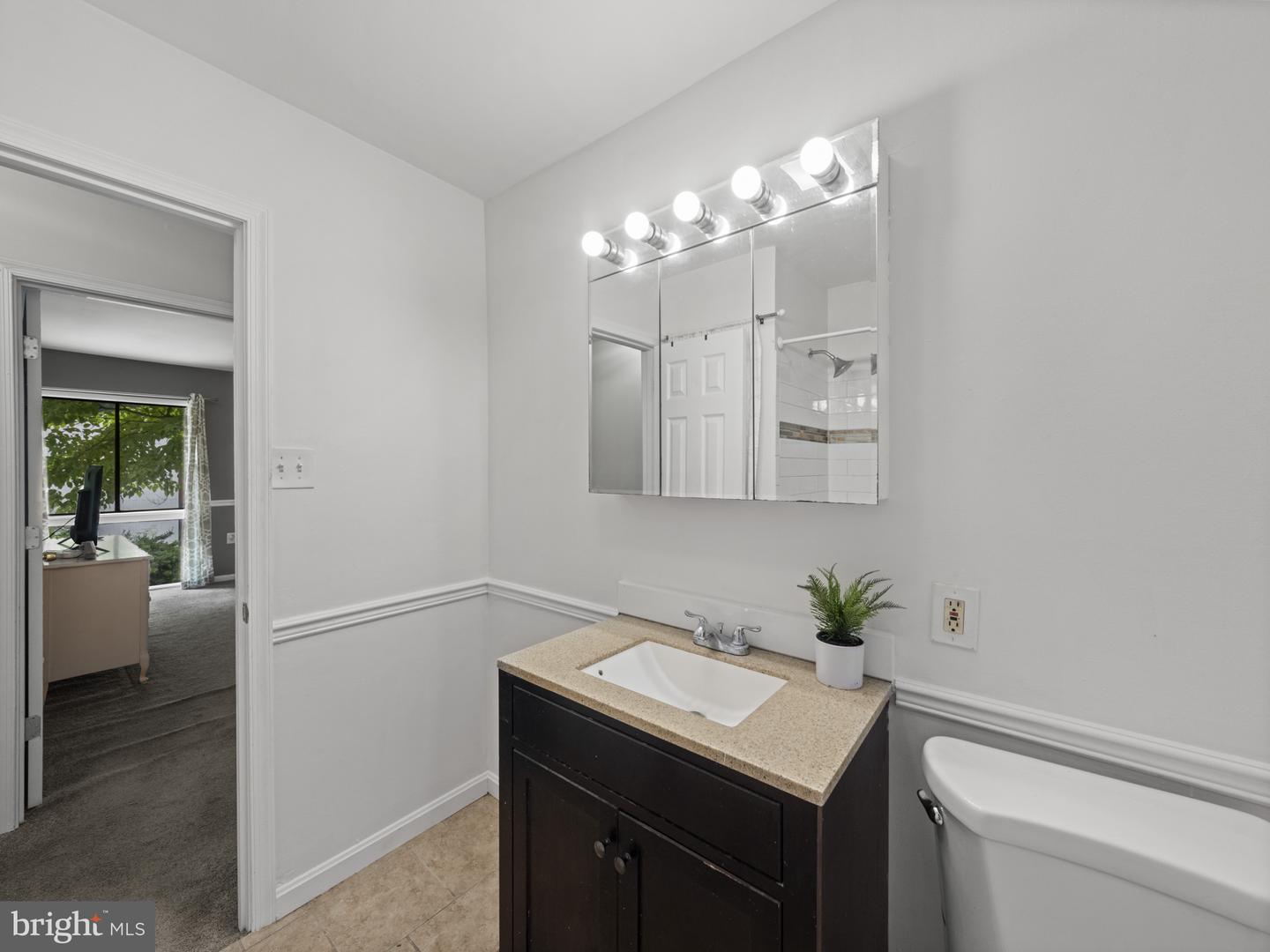 2321 EMERALD HEIGHTS CT, RESTON, Virginia 20191, 2 Bedrooms Bedrooms, ,2 BathroomsBathrooms,Residential,For sale,2321 EMERALD HEIGHTS CT,VAFX2255444 MLS # VAFX2255444