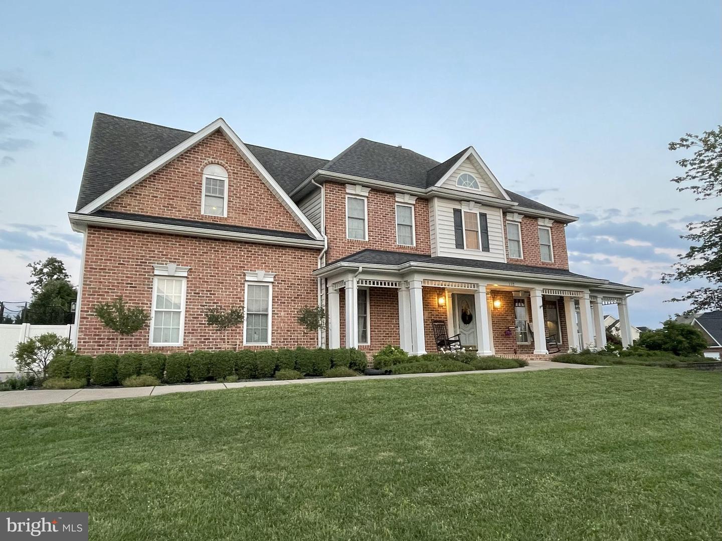 132 CAHILLE DR, WINCHESTER, Virginia 22602, 4 Bedrooms Bedrooms, 15 Rooms Rooms,3 BathroomsBathrooms,Residential,For sale,132 CAHILLE DR,VAFV2035466 MLS # VAFV2035466