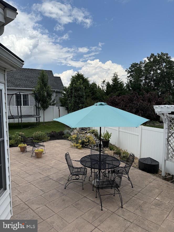 132 CAHILLE DR, WINCHESTER, Virginia 22602, 4 Bedrooms Bedrooms, 15 Rooms Rooms,3 BathroomsBathrooms,Residential,For sale,132 CAHILLE DR,VAFV2035466 MLS # VAFV2035466