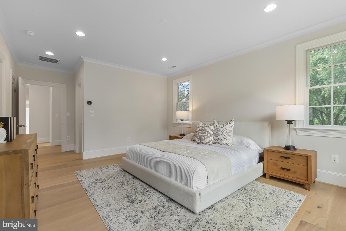 8628 PLYMOUTH RD, ALEXANDRIA, Virginia 22308, 6 Bedrooms Bedrooms, ,6 BathroomsBathrooms,Residential,For sale,8628 PLYMOUTH RD,VAFX2255488 MLS # VAFX2255488