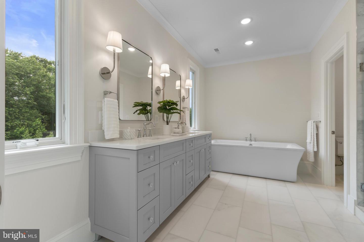 8628 PLYMOUTH RD, ALEXANDRIA, Virginia 22308, 6 Bedrooms Bedrooms, ,6 BathroomsBathrooms,Residential,For sale,8628 PLYMOUTH RD,VAFX2255488 MLS # VAFX2255488