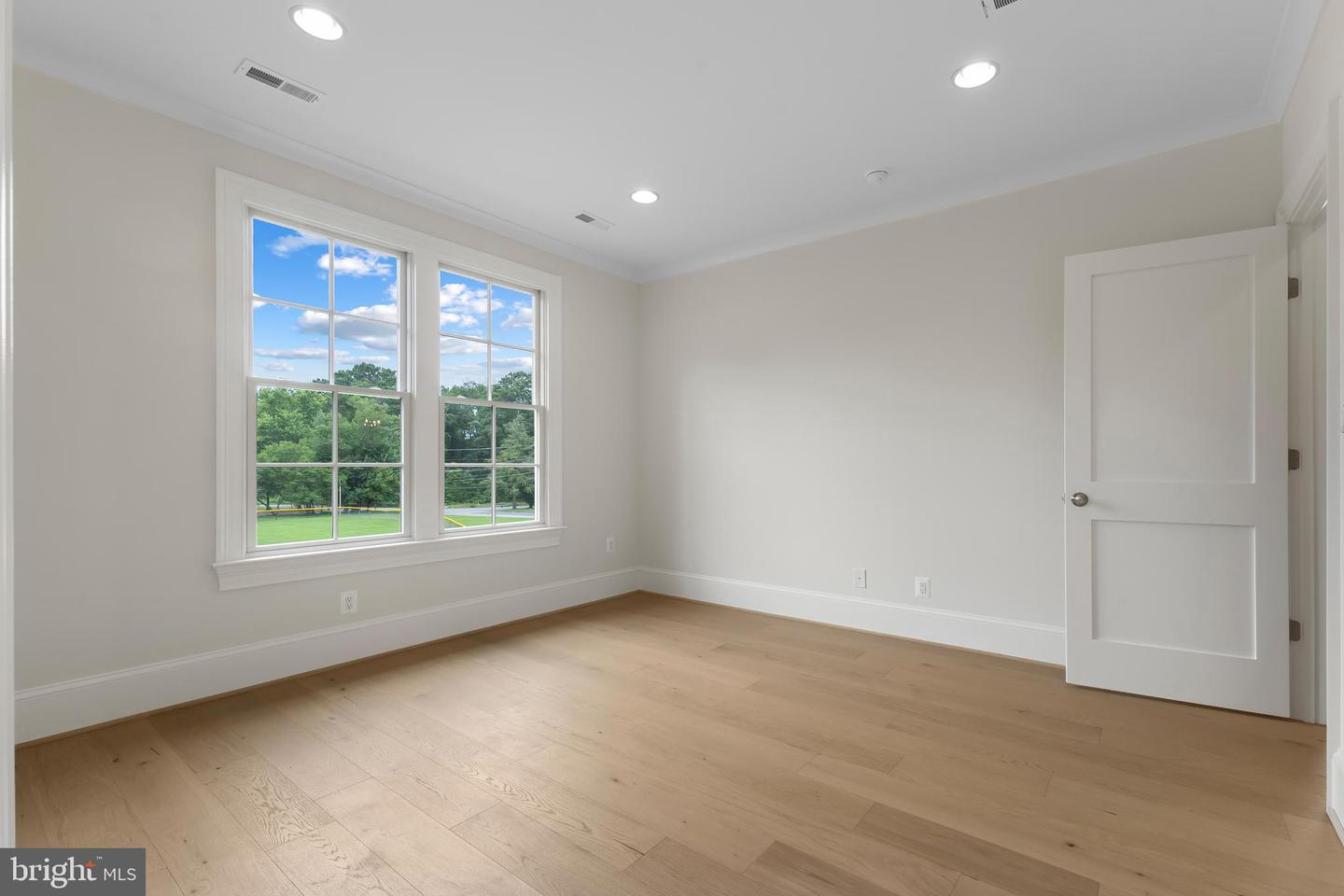 8628 PLYMOUTH RD, ALEXANDRIA, Virginia 22308, 6 Bedrooms Bedrooms, ,6 BathroomsBathrooms,Residential,For sale,8628 PLYMOUTH RD,VAFX2255488 MLS # VAFX2255488