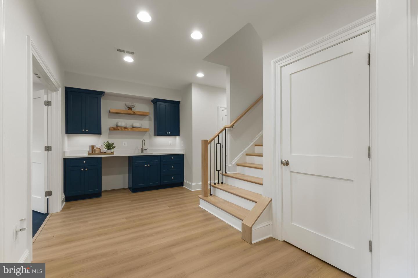 8628 PLYMOUTH RD, ALEXANDRIA, Virginia 22308, 6 Bedrooms Bedrooms, ,6 BathroomsBathrooms,Residential,For sale,8628 PLYMOUTH RD,VAFX2255488 MLS # VAFX2255488