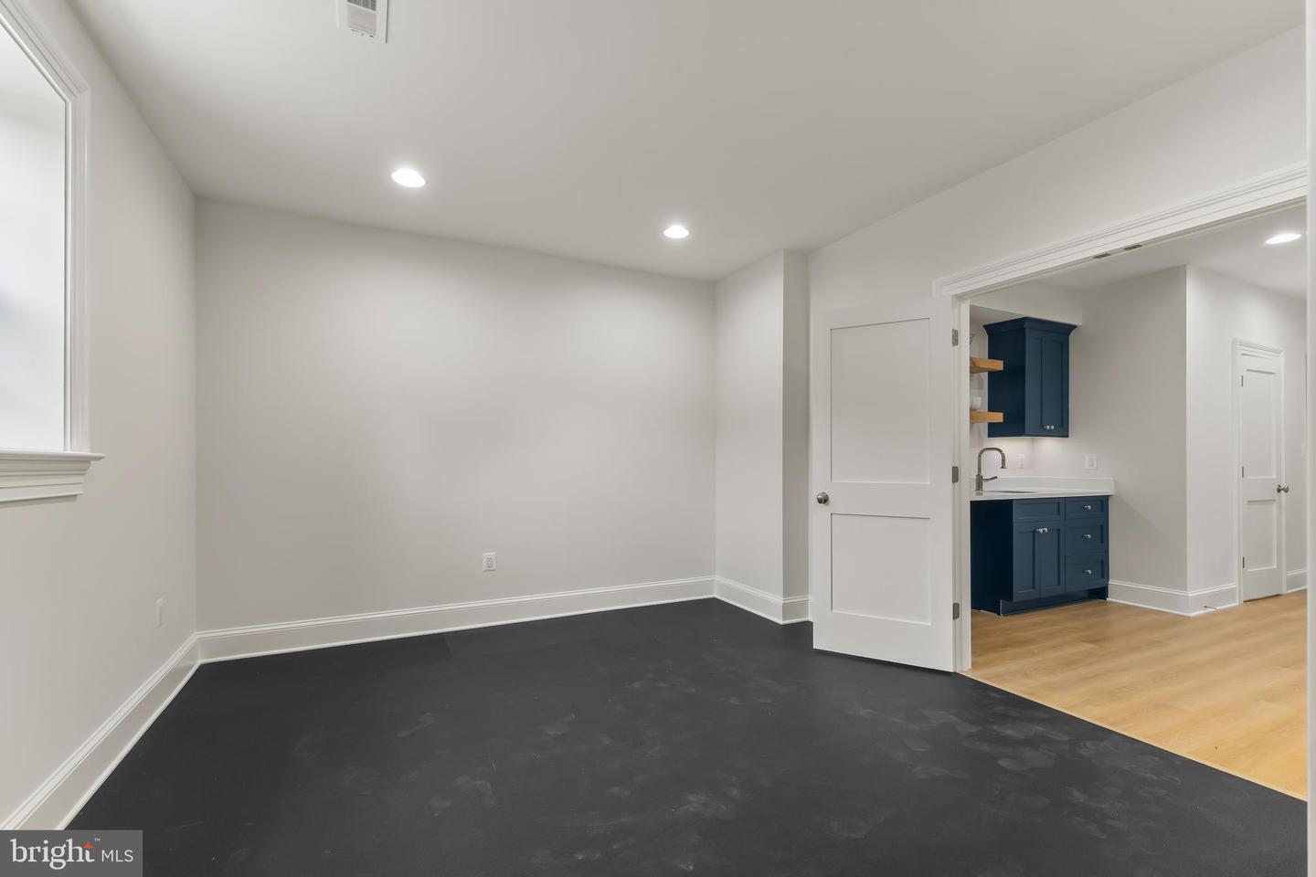 8628 PLYMOUTH RD, ALEXANDRIA, Virginia 22308, 6 Bedrooms Bedrooms, ,6 BathroomsBathrooms,Residential,For sale,8628 PLYMOUTH RD,VAFX2255488 MLS # VAFX2255488