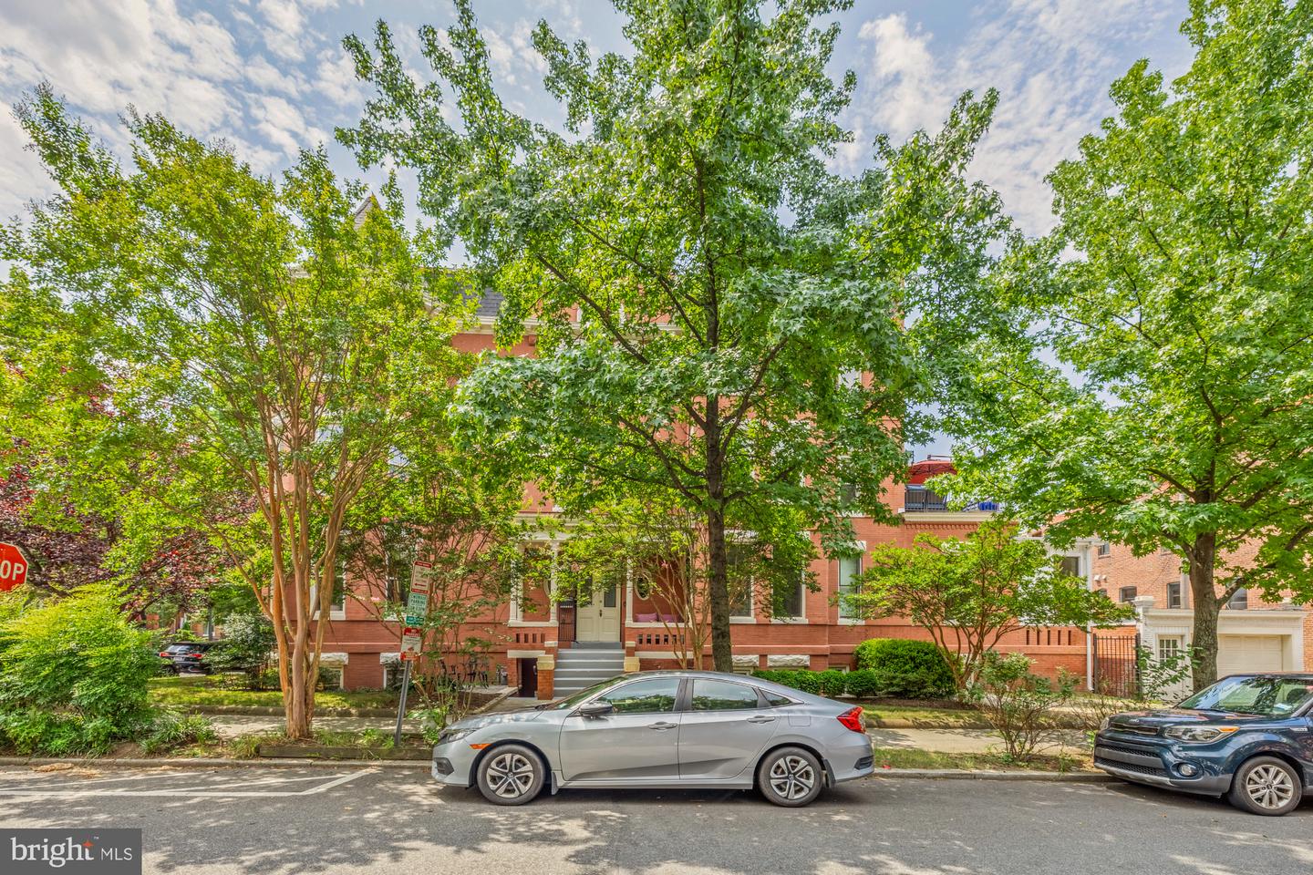 100 W ST NW, WASHINGTON, District Of Columbia 20001, 6 Bedrooms Bedrooms, ,4 BathroomsBathrooms,Residential,For sale,100 W ST NW,DCDC2210416 MLS # DCDC2210416