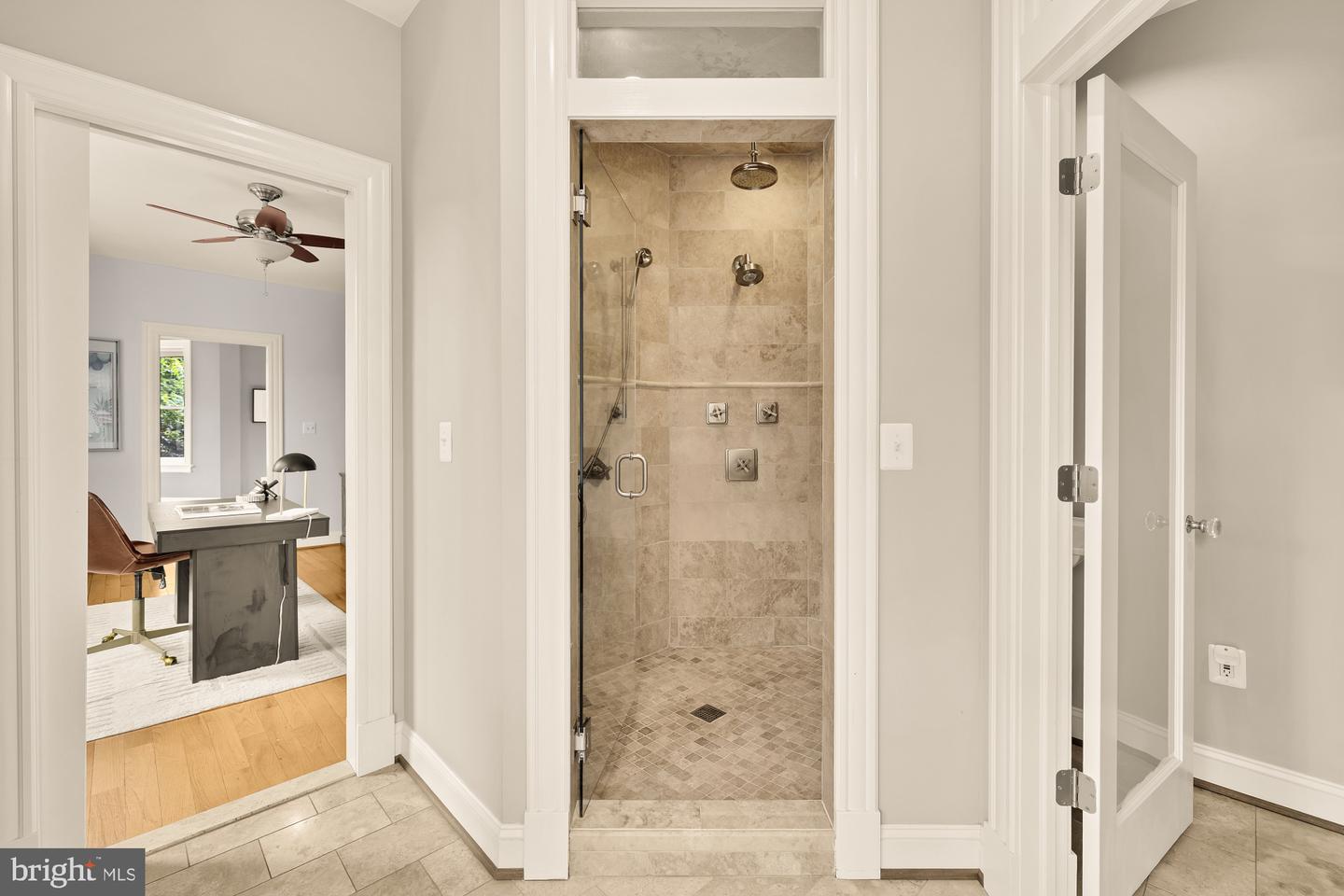 100 W ST NW, WASHINGTON, District Of Columbia 20001, 6 Bedrooms Bedrooms, ,4 BathroomsBathrooms,Residential,For sale,100 W ST NW,DCDC2210416 MLS # DCDC2210416