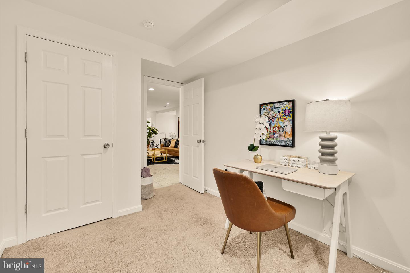 100 W ST NW, WASHINGTON, District Of Columbia 20001, 6 Bedrooms Bedrooms, ,4 BathroomsBathrooms,Residential,For sale,100 W ST NW,DCDC2210416 MLS # DCDC2210416