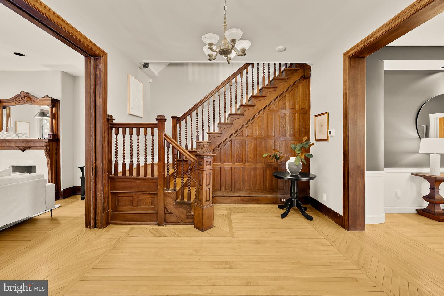 100 W ST NW, WASHINGTON, District Of Columbia 20001, 6 Bedrooms Bedrooms, ,4 BathroomsBathrooms,Residential,For sale,100 W ST NW,DCDC2210416 MLS # DCDC2210416